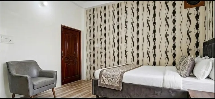 Premium Guest Suite Portfolio Hotel Shriyam Shree